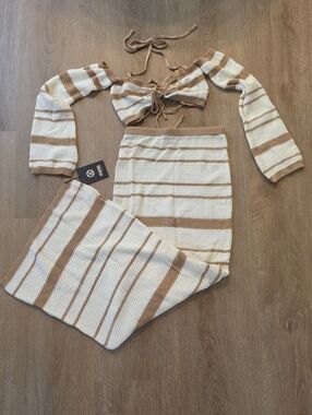 NWT Bespoke Resort Wear Striped Knit Two-Piece Set in Cream & Tan Small